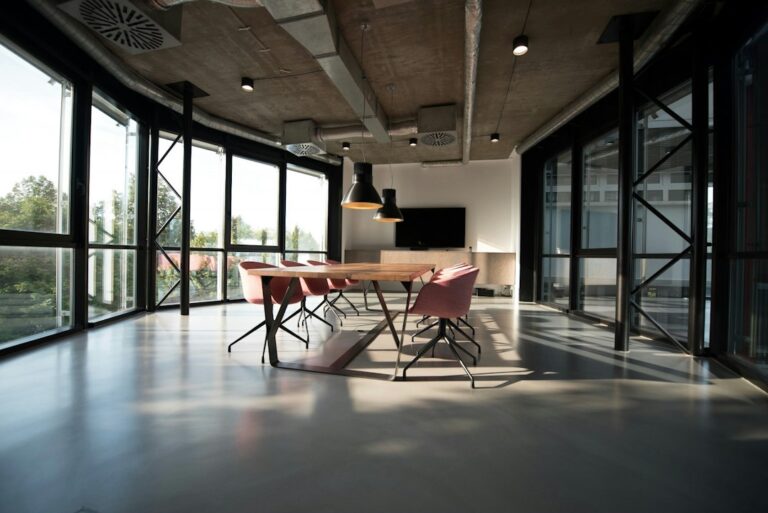 Office indoor air and ventilation